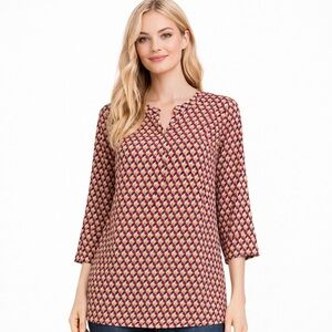 EUC Women's Express High Low Geometric Multicolor 3/4 Sleeve Blouse, Size Small